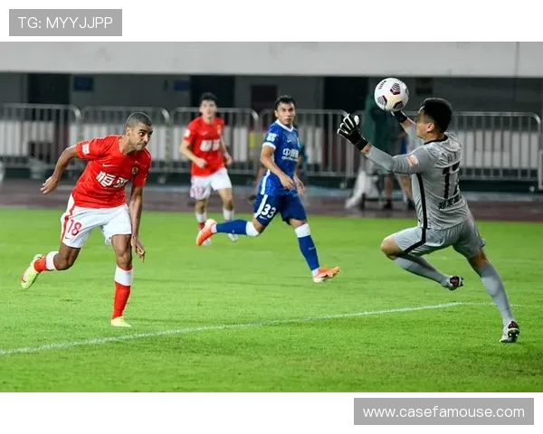 龙门体育官网整合全球足球赛事资源为用户带来最全面的比赛信息和报道